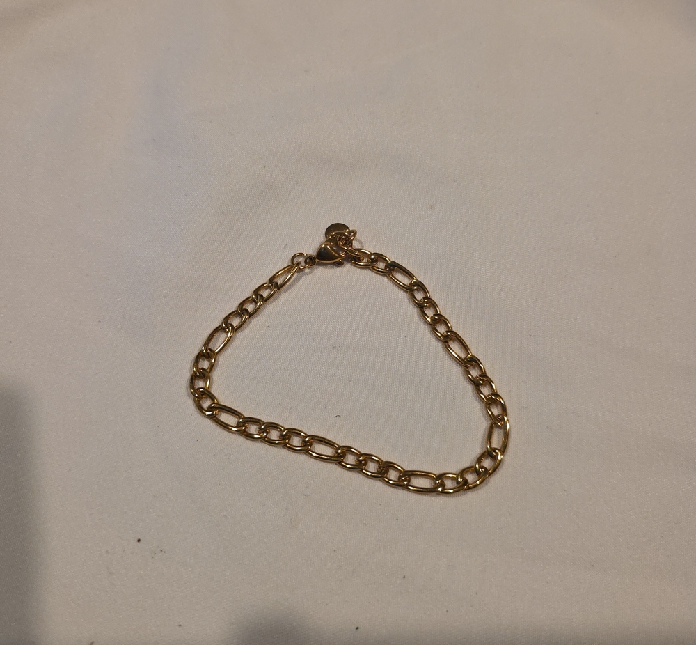 Polished Gold Link Bracelet for Women